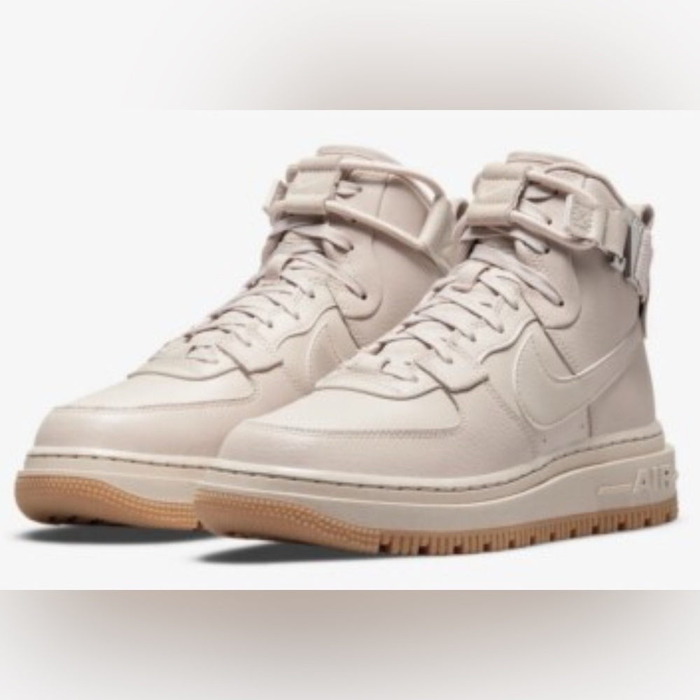 Nike Air Force 1 High Utility 2.0 Fossil Stone-Pearl Platform Sneakers W7